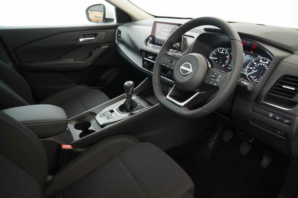 Nissan Qashqai 1.3 Dig-t 158Ps Tekna X-tronic Grey #19