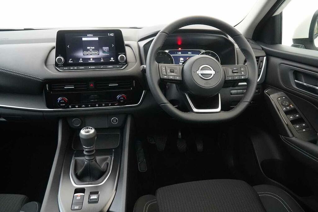 Nissan Qashqai 1.3 Dig-t 158Ps Tekna X-tronic Grey #14