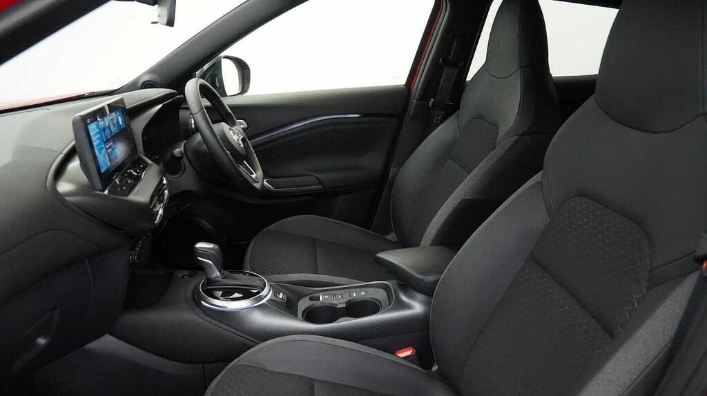 Nissan Juke 1.6 Tekna Suv Hybrid Euro 6 143 White #15
