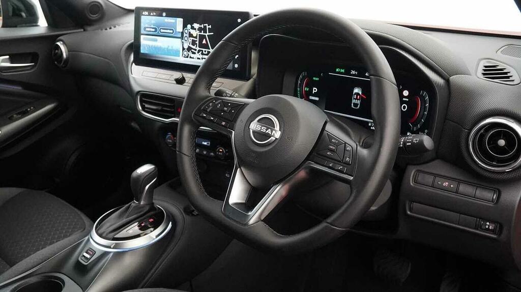 Nissan Juke 1.6 Tekna Suv Hybrid Euro 6 143 White #20