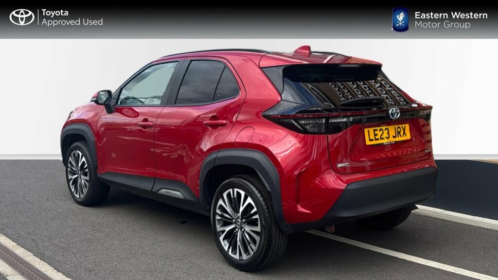 Toyota Yaris Cross 1.5 Vvt-h Excel E-cvt Euro 6 Ss Red #4