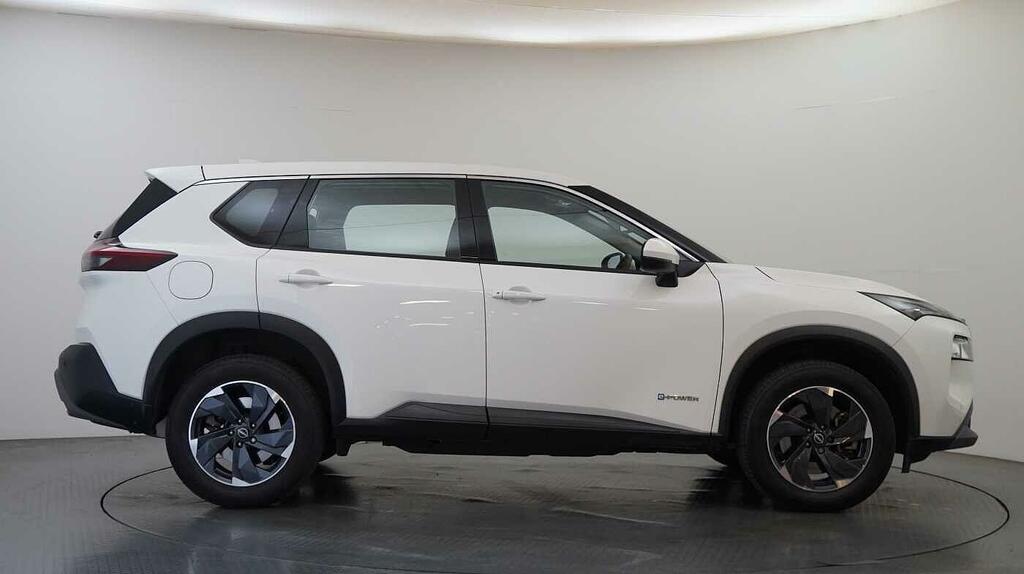 Nissan X-Trail 1.5 204 E-power Hybrid Acenta Premium With 5 White #6