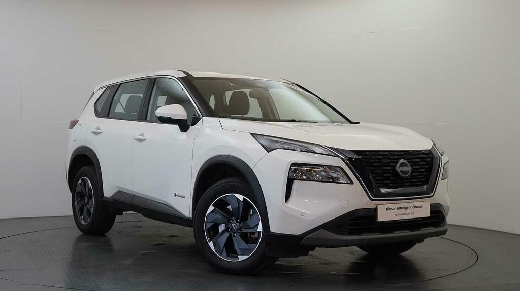 Nissan X-Trail 1.5 204 E-power Hybrid Acenta Premium With 5 White