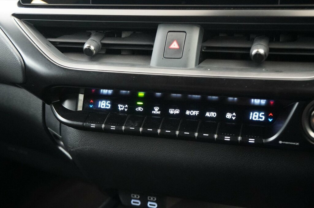 Lexus UX 2.0 250H Takumi Suv Hybrid E-cvt Euro 6  #18
