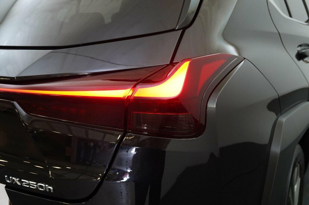 Lexus UX 2.0 250H Takumi Suv Hybrid E-cvt Euro 6  #37