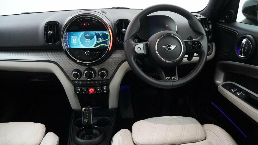 Mini Countryman F60 Mini Countryman Cooper Classic Lci White #60