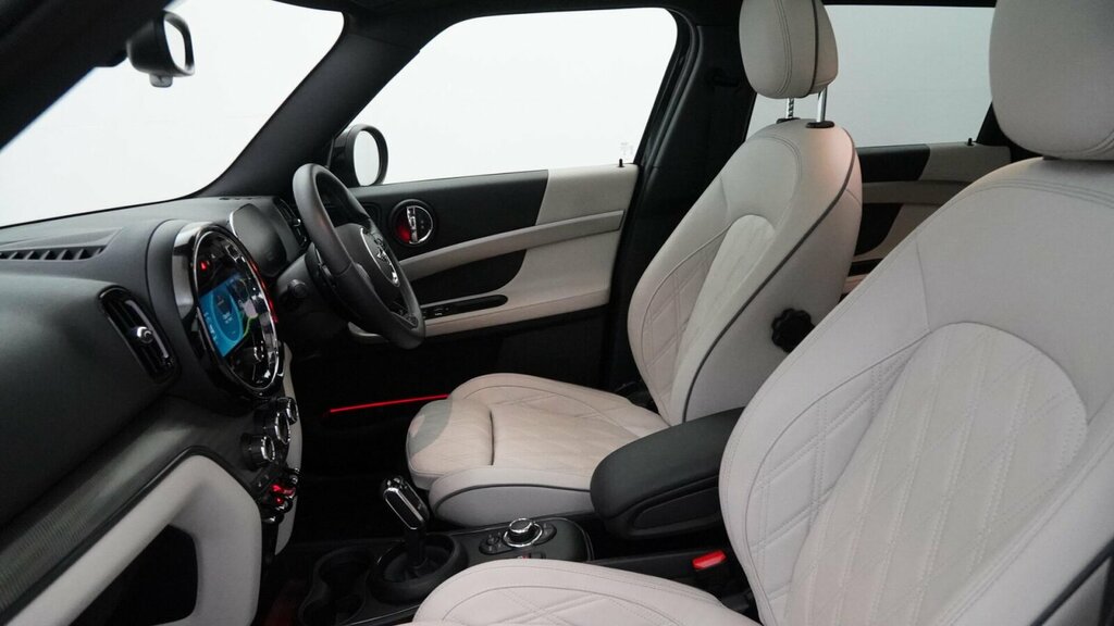 Mini Countryman F60 Mini Countryman Cooper Classic Lci White #56