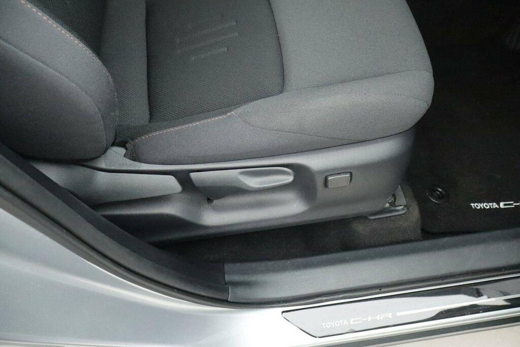 Toyota C-Hr Design Fwd 77 Kwh Cement Grey #14