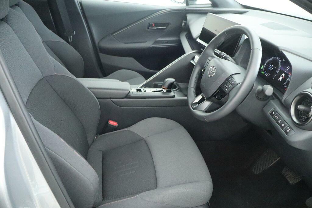 Toyota C-Hr Design Fwd 77 Kwh Cement Grey #10