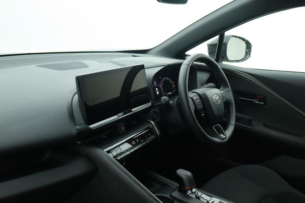 Toyota C-Hr 2.0 Vvt 13.6Kwh Design Suv Plug-in Hybr Silver #6