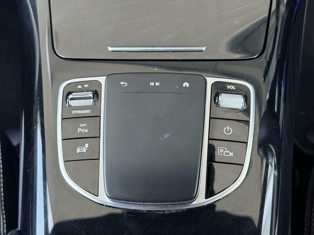 Mercedes-Benz EQC 400 300Kw Amg Line Premium 80Kwh 2023 Black #18