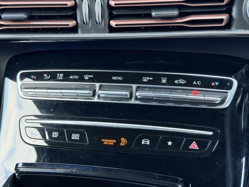 Mercedes-Benz EQC 400 300Kw Amg Line Premium 80Kwh 2023 Black #21