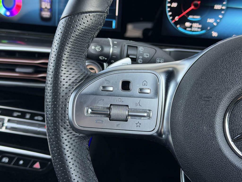 Mercedes-Benz EQC 400 300Kw Amg Line Premium 80Kwh 2023 Black #25