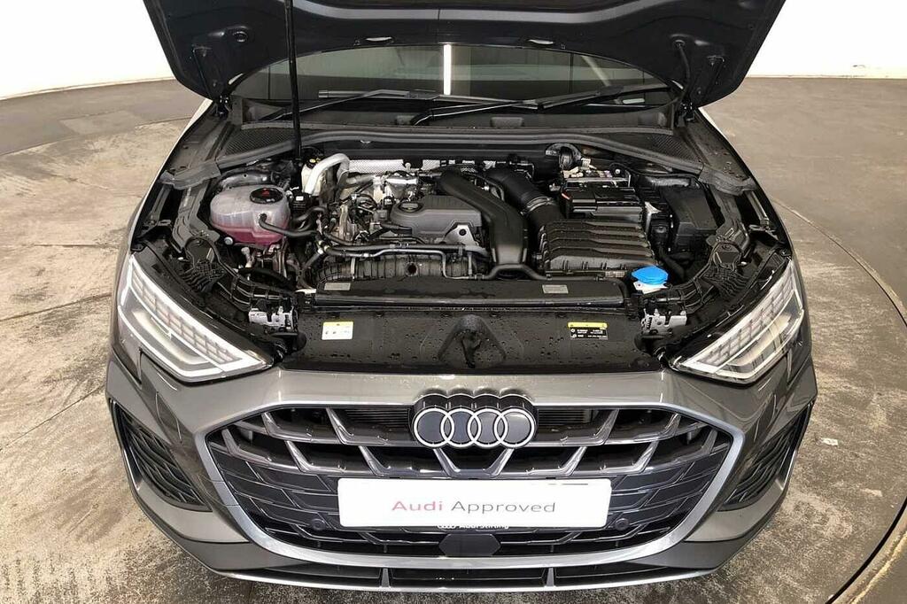 Audi A3 Tfsie 40 Sport Sportback S Tronic Euro 6 5-Door 17 Blue #9