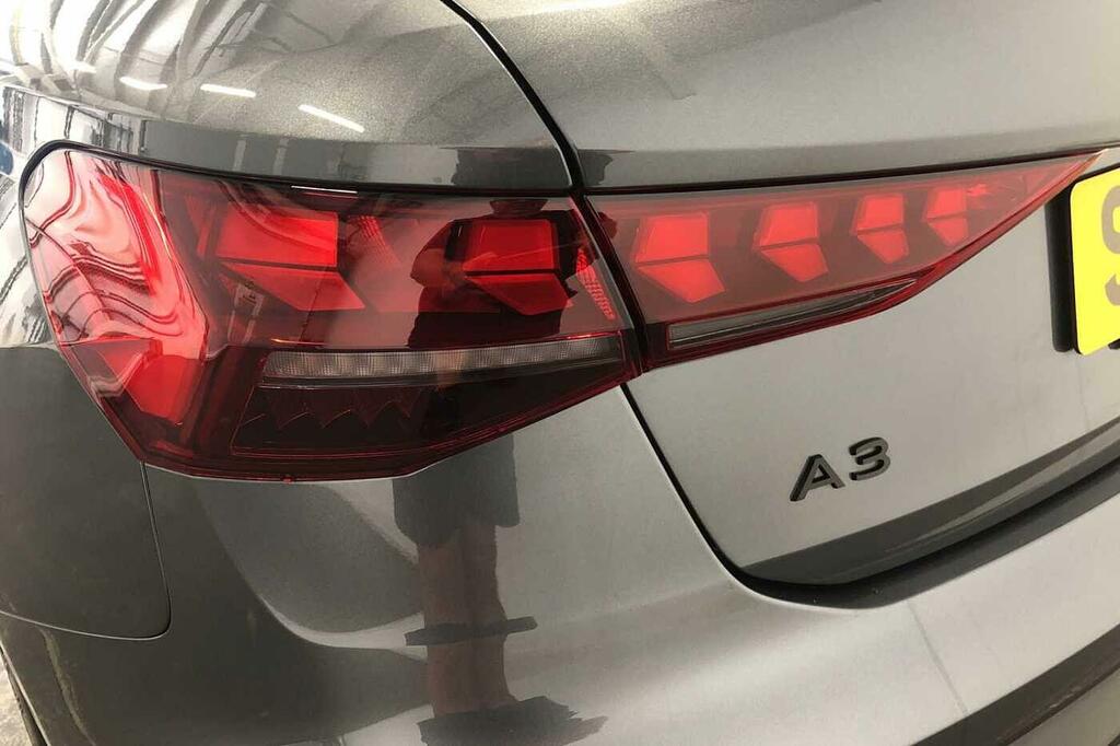 Audi A3 Tfsie 40 Sport Sportback S Tronic Euro 6 5-Door 17 Blue #22