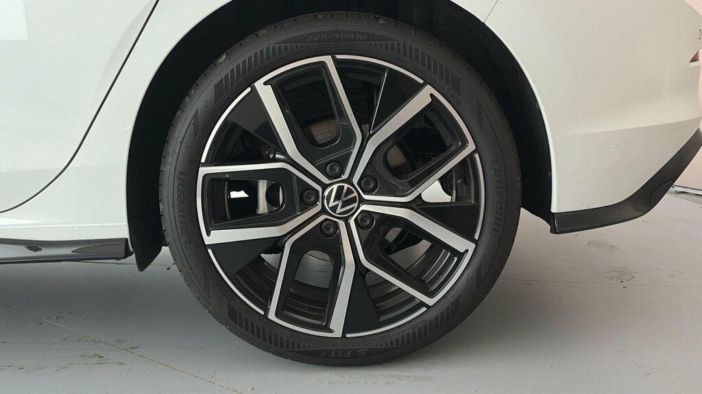 Volkswagen Golf 2.0 Tsi Gti Clubsport Hatchback Dsg 30 White #35