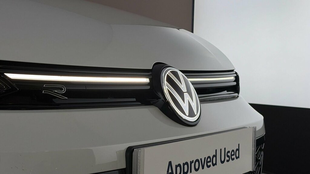 Volkswagen Golf 2.0 Tsi Gti Clubsport Hatchback Dsg 30 White #39