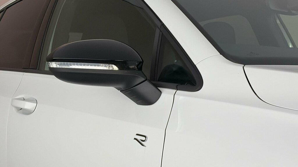 Volkswagen Golf 2.0 Tsi Gti Clubsport Hatchback Dsg 30 White #40