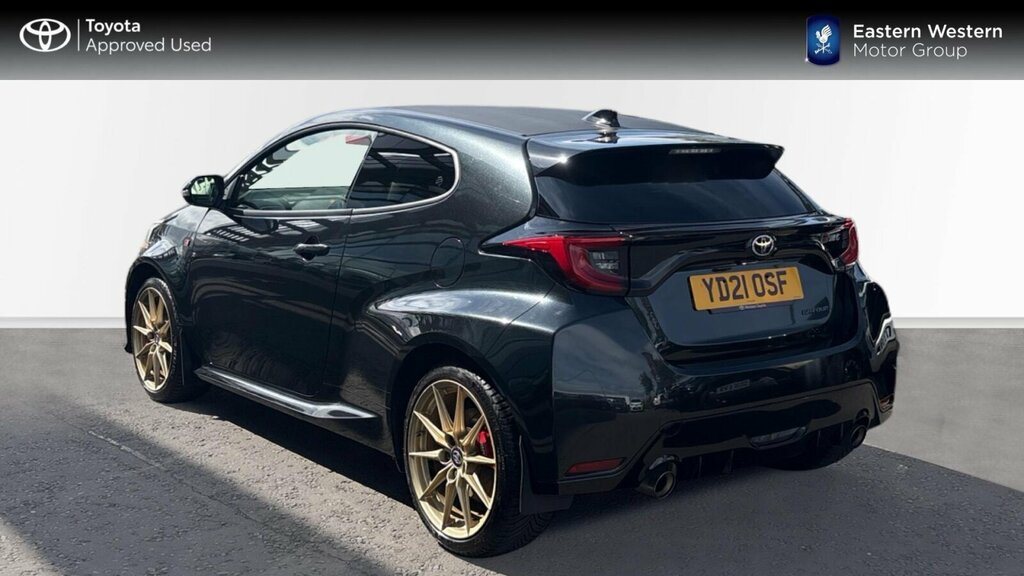 Toyota Yaris 1.6T Gr Circuit Awd Euro 6 Black #3