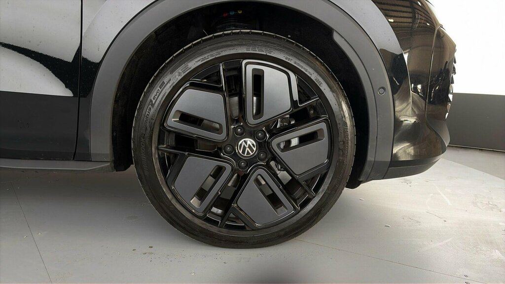 Volkswagen T-Roc 1.5 Etsi 150 R-line Dsg Black #6