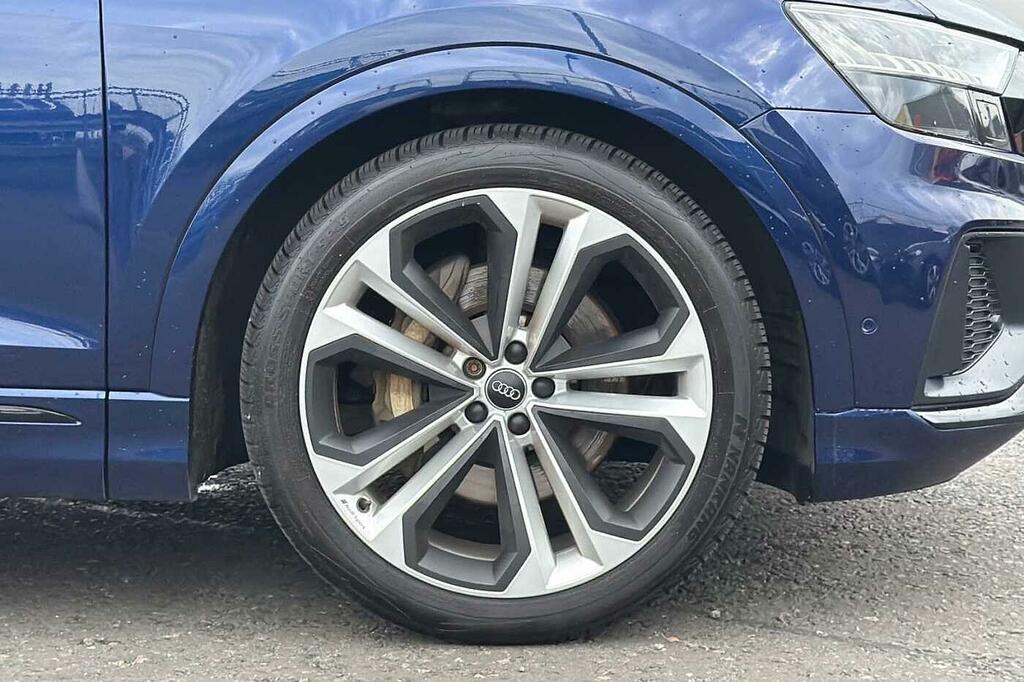 Audi Q8 Edition 1 50 Tdi Quattro 286 Ps Tiptronic SA21DMG Blue #5