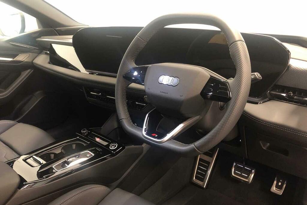 Audi A6 Avant Avant S Line E-tron Performance 270,00 Kw White #6
