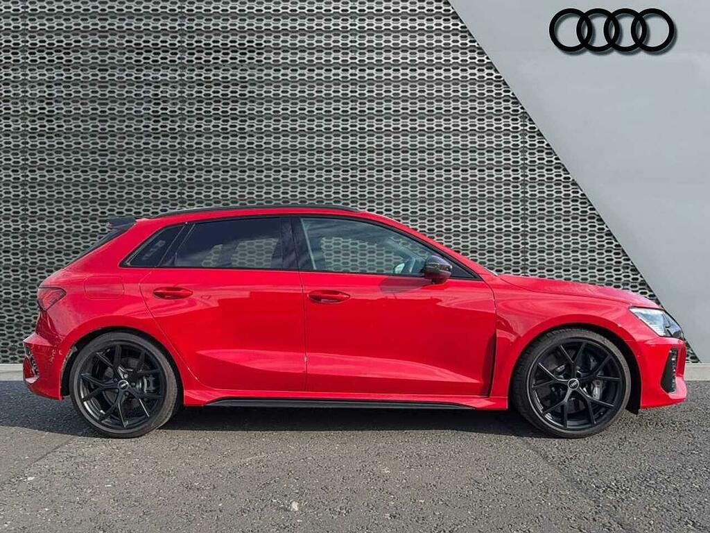 Audi RS3 Rs 3 Sportback Carbon Black 400 Ps S Tronic Red #4