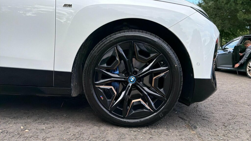 BMW iX 240Kw Xdrive40 M Sport 76.6Kwh Black #14