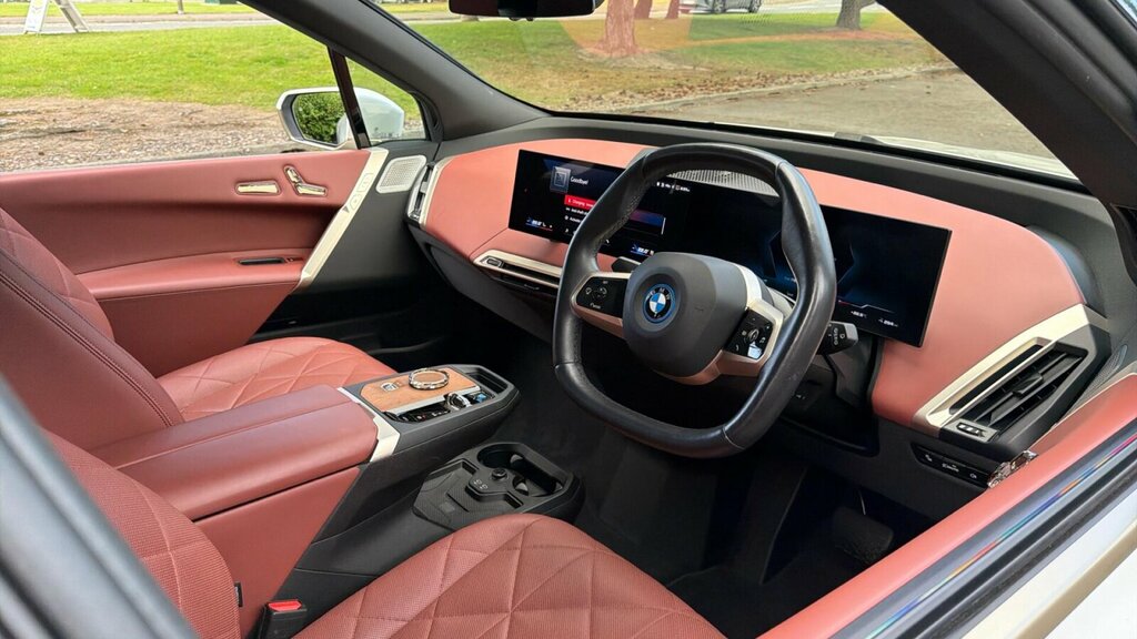 BMW iX M60 111.5Kwh Suv Xdrive 619 Ps White #6