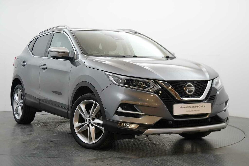 Nissan Qashqai 1.3 Dig-t 140 N-motion Limited Edition With Glass Grey