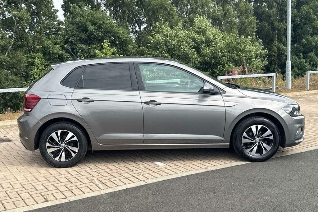 Volkswagen Polo 1.0 Tsi 95 Match Grey #4