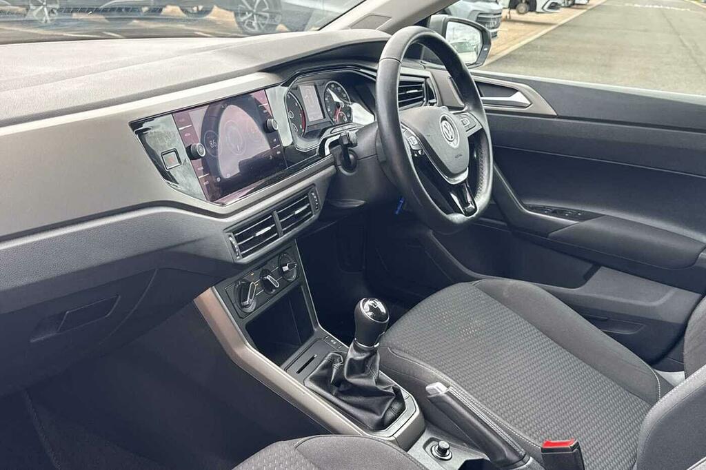 Volkswagen Polo 1.0 Tsi 95 Match Grey #2