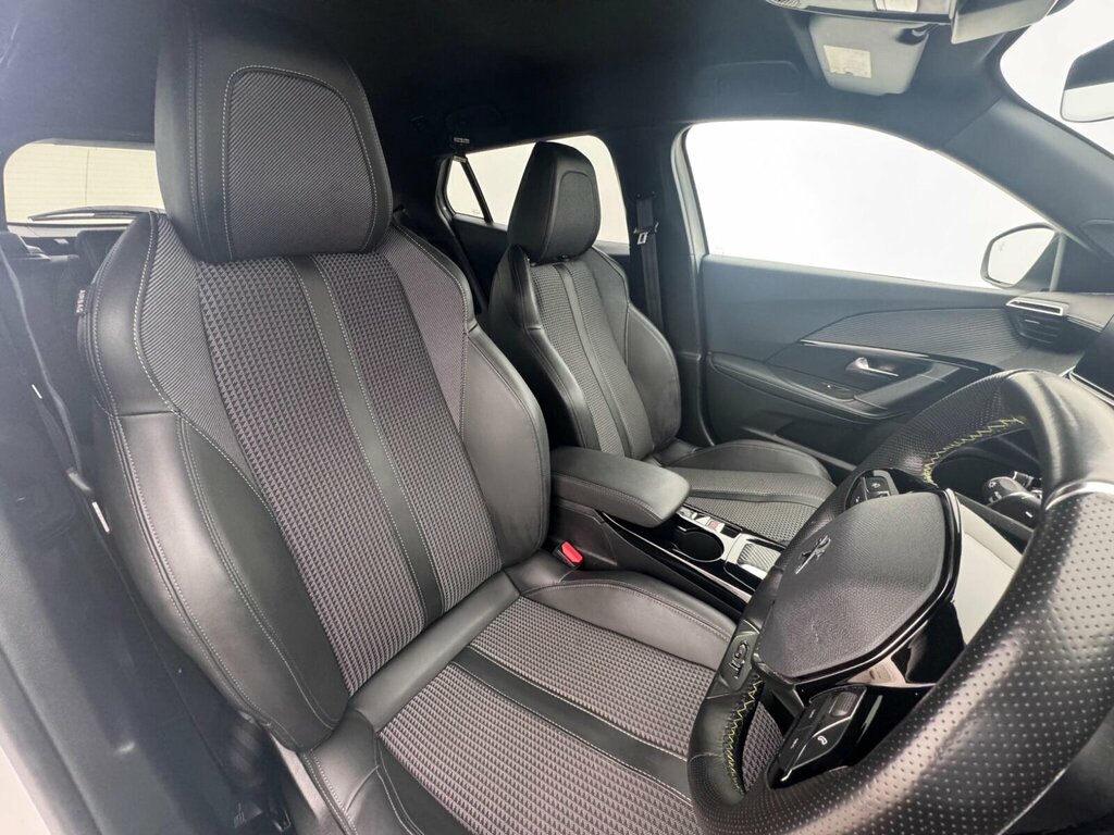 Peugeot 2008 1.2 Puretech Gt Suv Eat Euro 6 Ss 1 #8