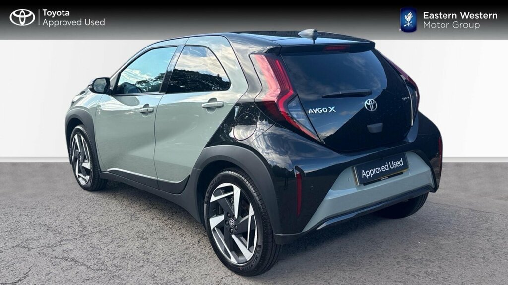 Toyota Aygo X 1.5H Excel Cvt Euro 6 Ss Green #4