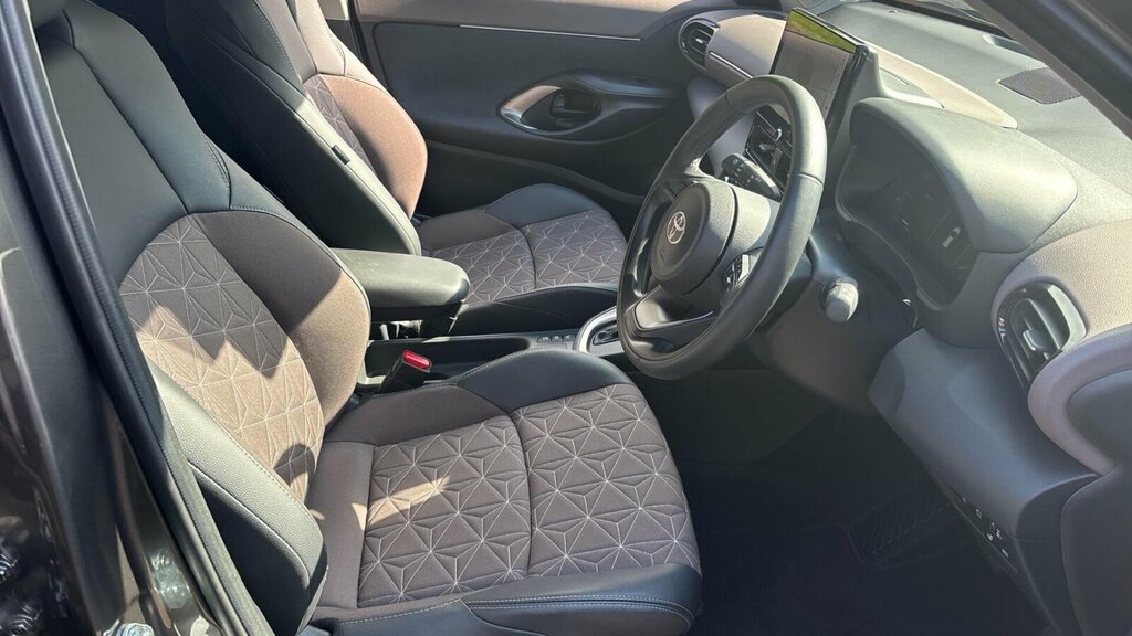 Toyota Yaris Cross 1.5 Vvt-h Icon E-cvt Euro 6 Ss White #12
