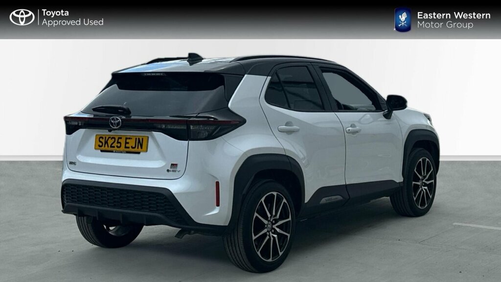 Toyota C-Hr 2.0 Vvt-h Gr Sport Cvt Euro 6 Ss Silver #2