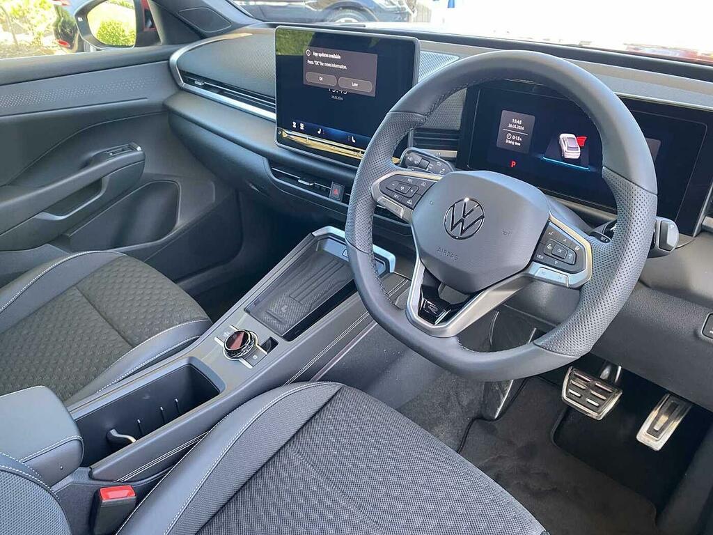 Volkswagen T-Roc 1.5 Etsi 150 R-line Dsg Red #6
