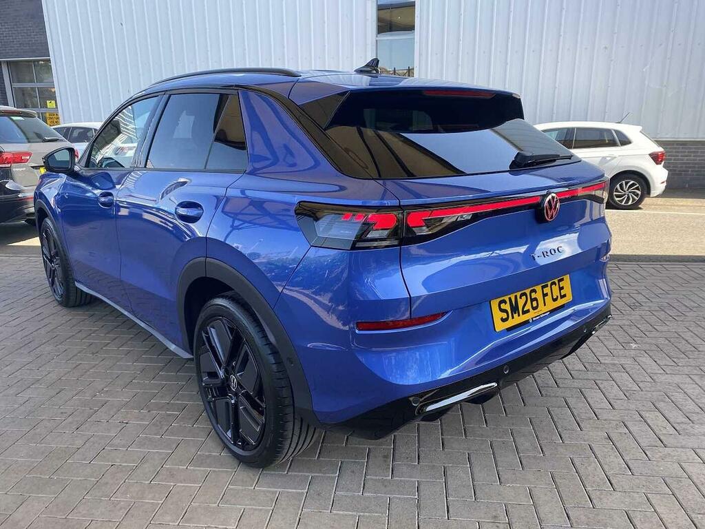 Volkswagen T-Roc 1.5 Etsi 150 R-line Dsg Blue #3