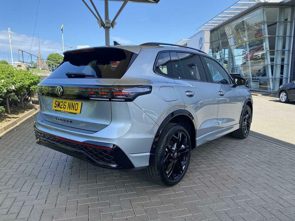 Volkswagen Tiguan Tiguan 1.5 Etsi 150 R-line Dsg Comfort Pack White #50