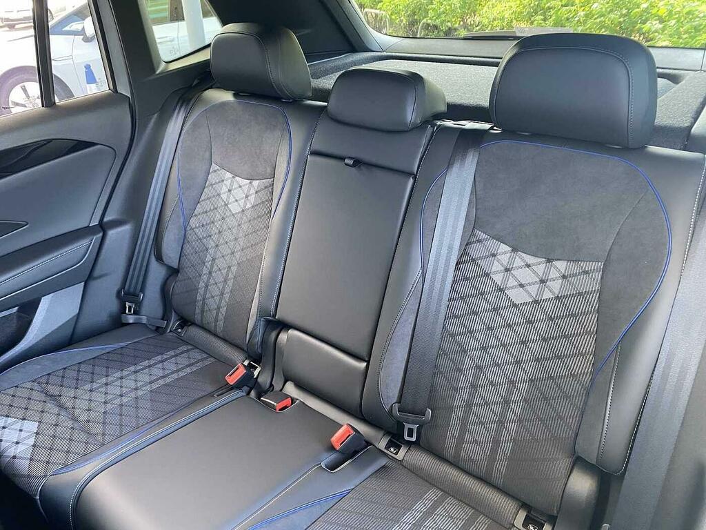 Volkswagen Tiguan Tiguan 1.5 Etsi 150 R-line Dsg Comfort Pack White #9