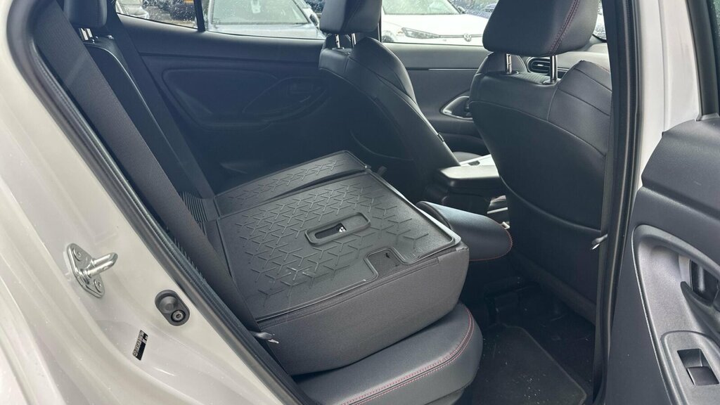 Toyota C-Hr 1.8 Vvt-h Design Suv Hybrid Cvt Euro 6 Black #18