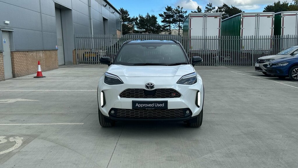 Toyota C-Hr 1.8 Vvt-h Design Suv Hybrid Cvt Euro 6 Black #22