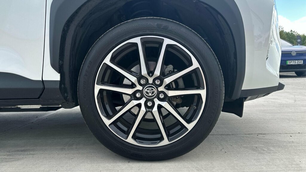 Toyota C-Hr 1.8 Vvt-h Design Suv Hybrid Cvt Euro 6 Black #24