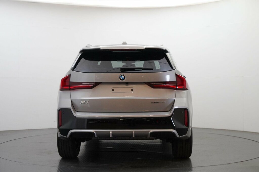 BMW X1 1.5 20I Mht M Sport Suv Hybrid Dct Sdri Silver #5