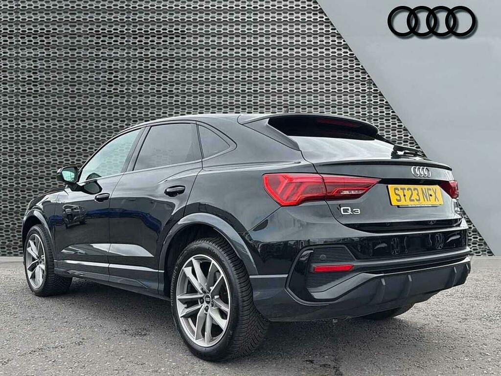 Audi Q3 Black Edition 40 Tdi Quattro 200 Ps S Tronic ST23NFX Black #3