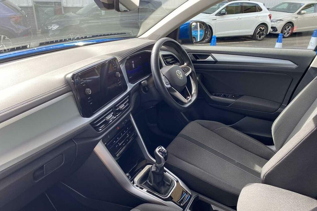 Volkswagen T-Roc 1.5 Tsi Life SL73DVR Blue #2