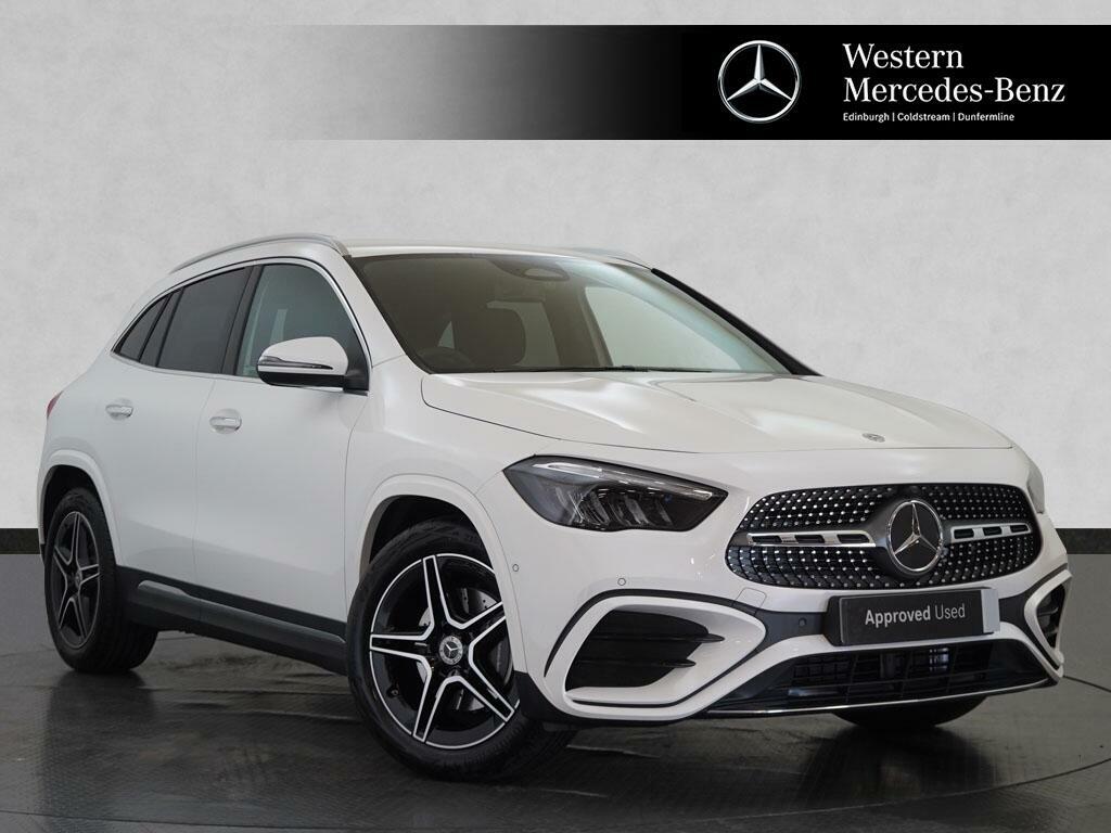 Mercedes-Benz GLA Class Gla 200 Amg Line Executive White