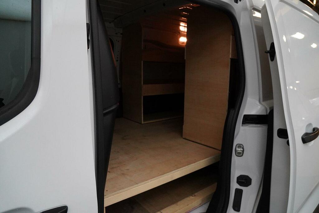 Fiat Doblo 1.5 Bluehdi 1000Kg Maxi Panel Van 6Dr Manua White #6