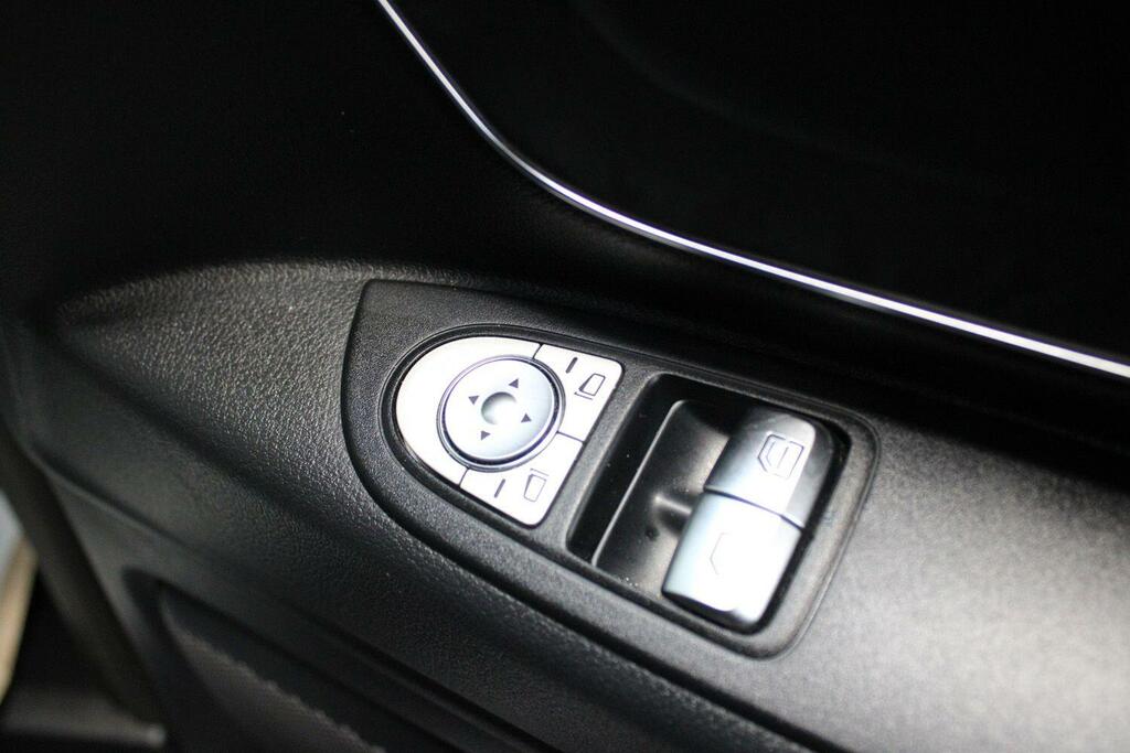 Mercedes-Benz Vito 2.1 114 Bluetec 136 Bhp Panel Van White #21