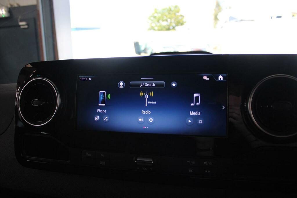 Mercedes-Benz Sprinter 2.0 315 Cdi Pro Panel Van G-tronic Rwd Black #18